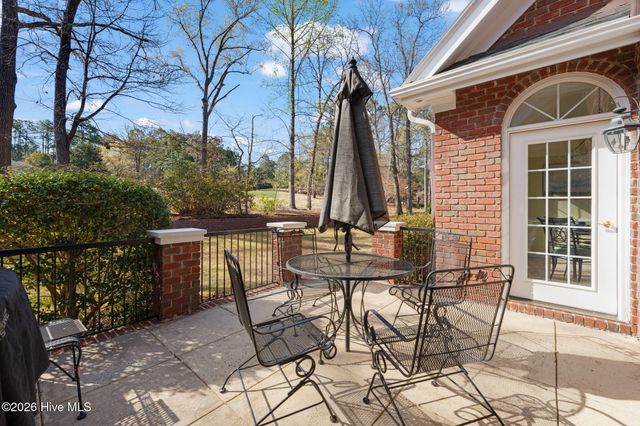 16 Mcnish Road, Southern Pines, NC 28387