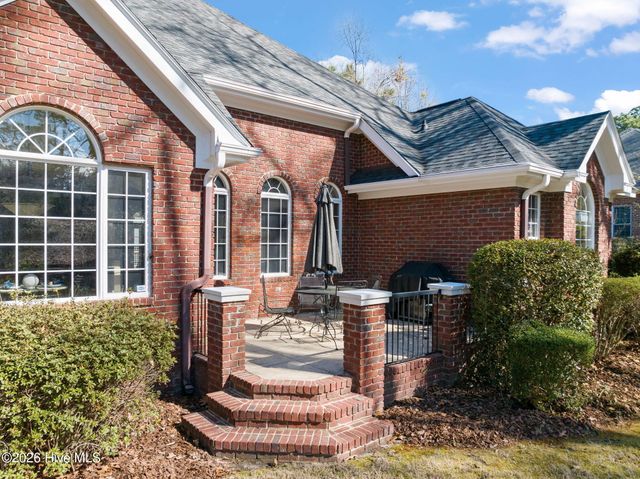 16 Mcnish Road, Southern Pines, NC 28387