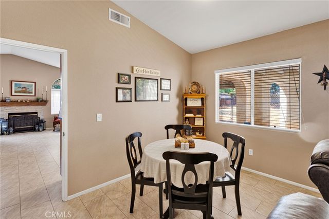 20403 Ochoa, Apple Valley, CA 92307