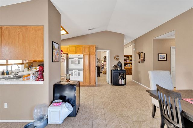 20403 Ochoa, Apple Valley, CA 92307