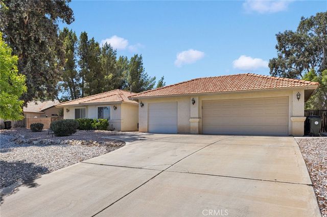 20403 Ochoa, Apple Valley, CA 92307