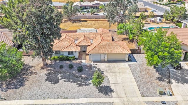 20403 Ochoa, Apple Valley, CA 92307