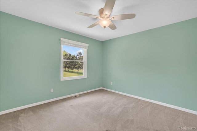 2724 Ore Valley Drive, Hartland Township, MI 48353