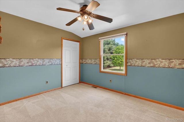 2724 Ore Valley Drive, Hartland Township, MI 48353