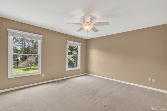 2724 Ore Valley Drive, Hartland Township, MI 48353