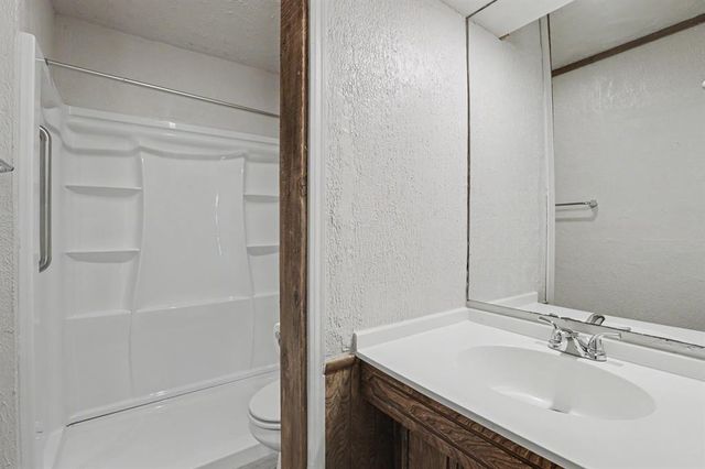 11801 S Pennsylvania Avenue, Edmond, OK 73025
