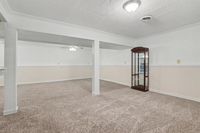 11801 S Pennsylvania Avenue, Edmond, OK 73025