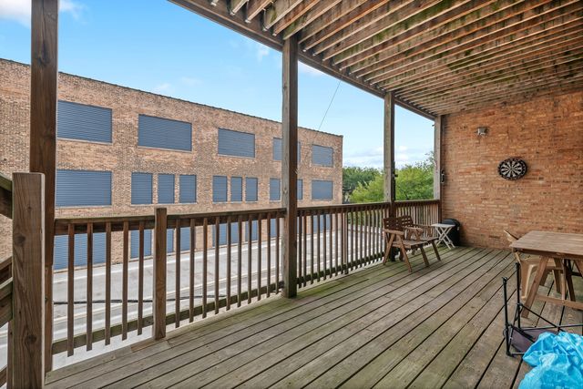 1500 N Orleans Street 3W, Chicago, IL 60610