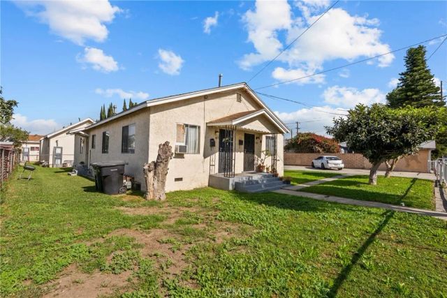 4123 Clara, Cudahy, CA 90201