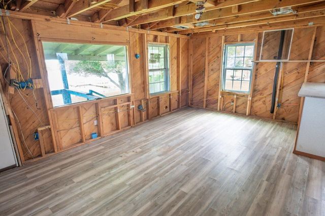 153 Seagull, Sargent, TX 77414