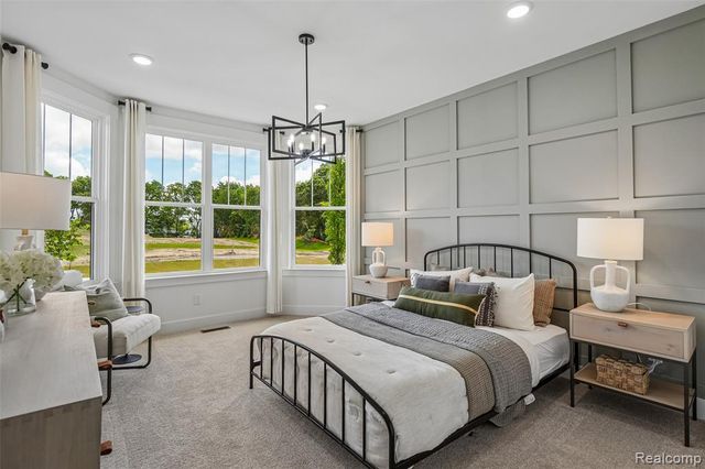3065 Wyvern, Lake Orion, MI 48359