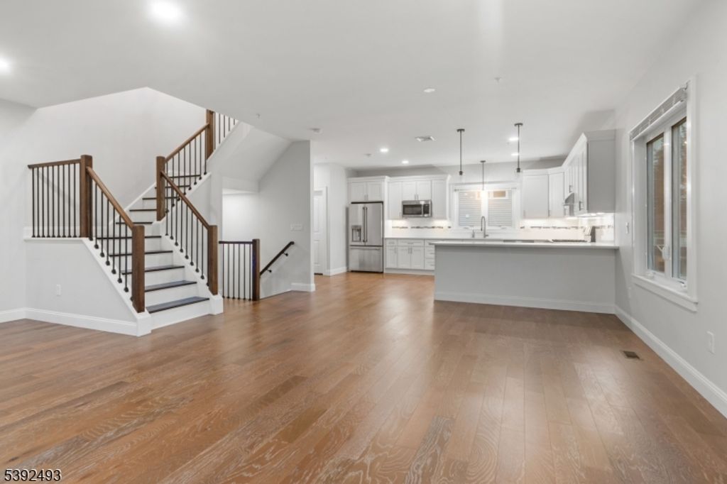 22 Arcadia Pl, Union Twp., NJ 07088