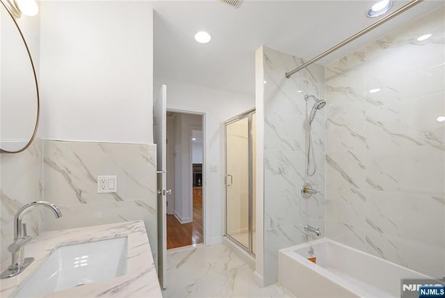212 Westview Avenue, Fort Lee, NJ 07024
