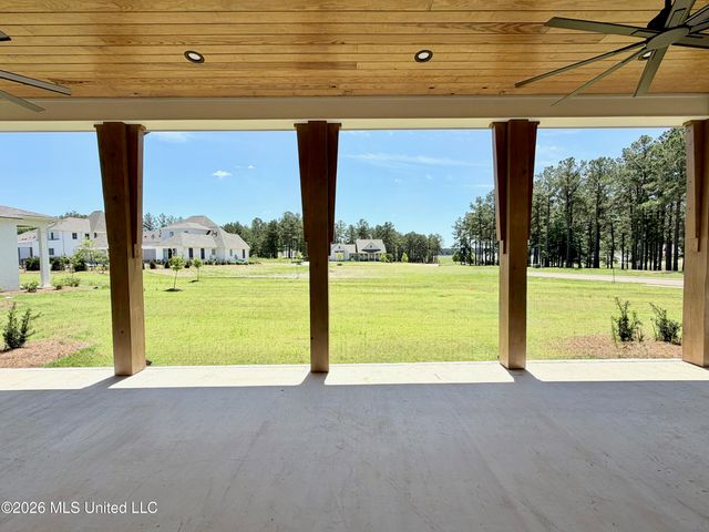 101 Lamour Pointe, Madison, MS 39110