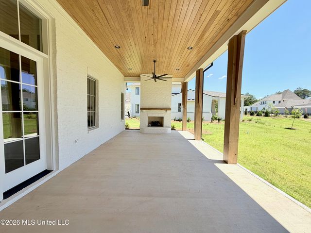 101 Lamour Pointe, Madison, MS 39110