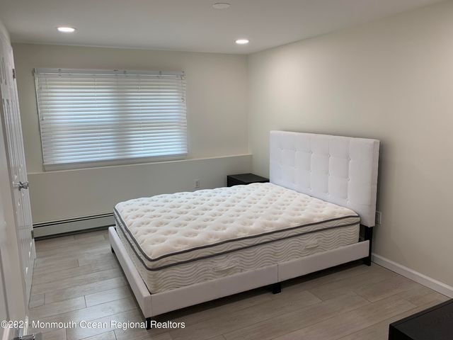 135 Ampere Avenue, Oakhurst, NJ 07755