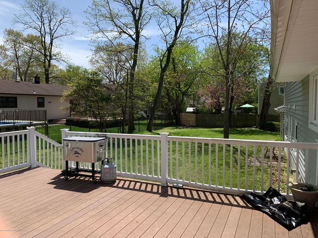 135 Ampere Avenue, Oakhurst, NJ 07755