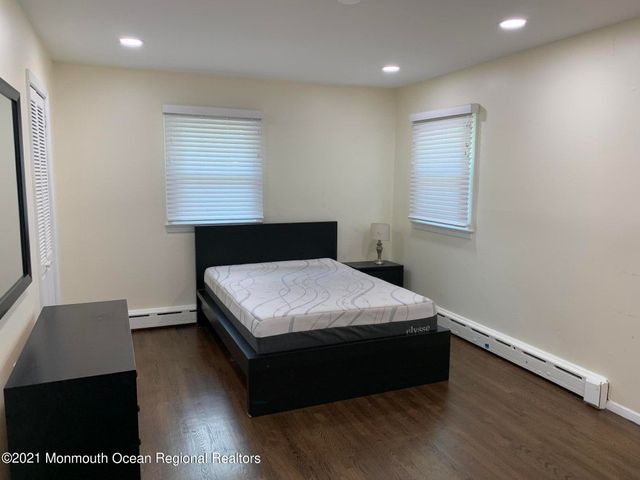 135 Ampere Avenue, Oakhurst, NJ 07755