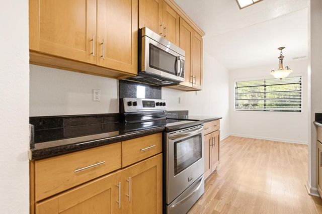 21062 Gary Drive 102, Hayward, CA 94546