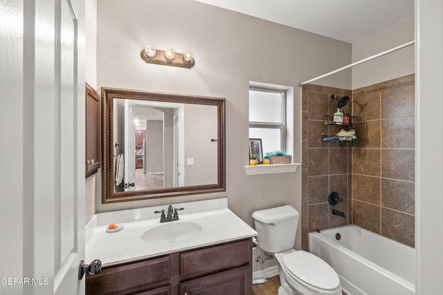 14308 MAPLE LEAVES Court, El Paso, TX 79938