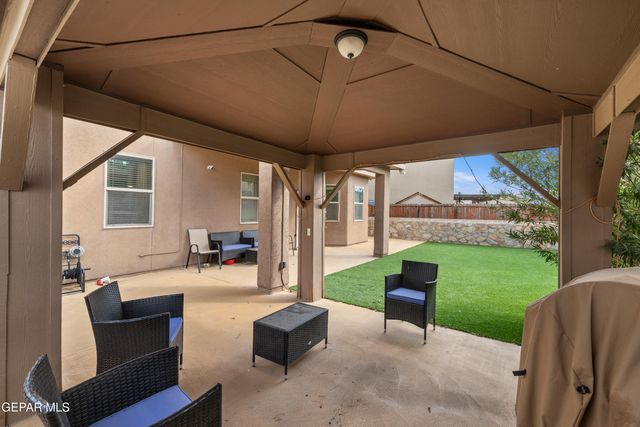 14308 MAPLE LEAVES Court, El Paso, TX 79938