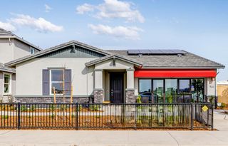 8085 Gwinn Cir, Elk Grove, CA 95757