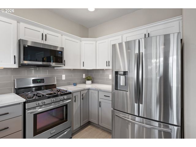 13650 Sw 124TH Ave, Portland, OR 97223