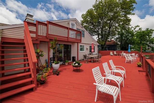 163 Mott Street, Oceanside, NY 11572