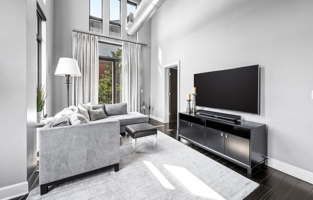 205 31st Ave N Apt 310, Nashville, TN 37203