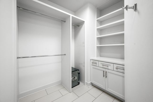 205 31st Ave N Apt 310, Nashville, TN 37203