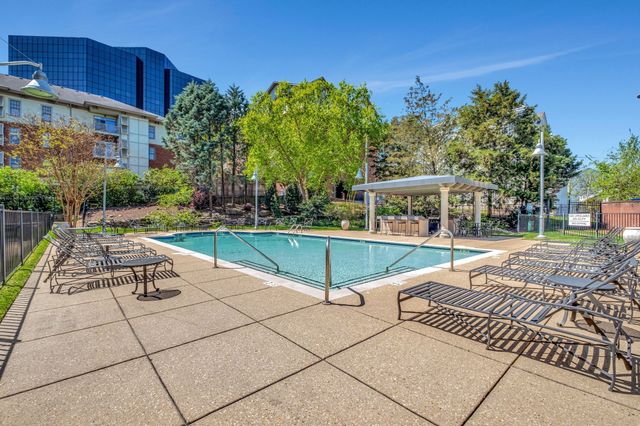 205 31st Ave N Apt 310, Nashville, TN 37203