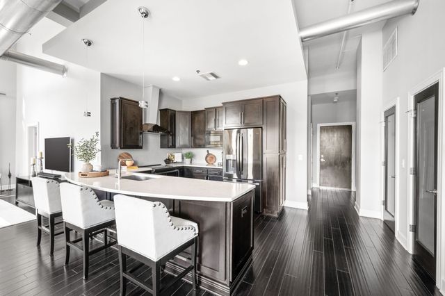 205 31st Ave N Apt 310, Nashville, TN 37203