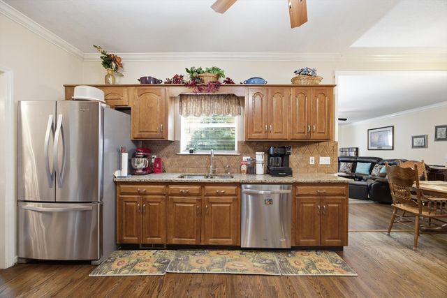 6714 Flagcrest Drive, Ooltewah, TN 37363