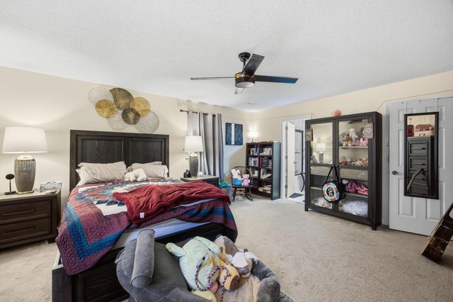 6714 Flagcrest Drive, Ooltewah, TN 37363