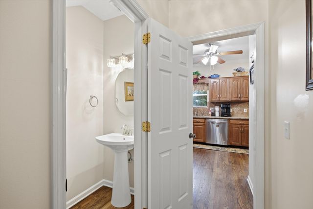 6714 Flagcrest Drive, Ooltewah, TN 37363