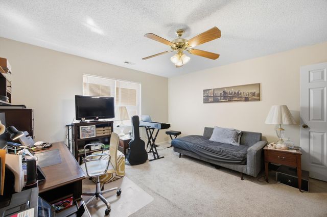6714 Flagcrest Drive, Ooltewah, TN 37363
