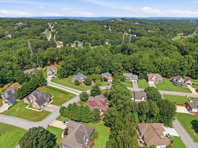 6714 Flagcrest Drive, Ooltewah, TN 37363