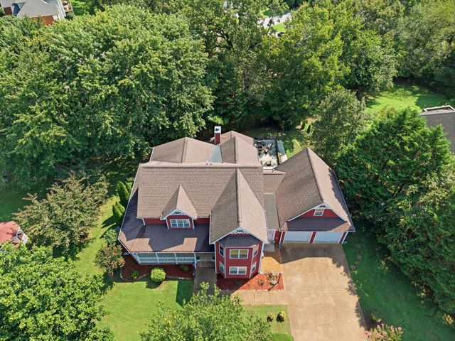 6714 Flagcrest Drive, Ooltewah, TN 37363