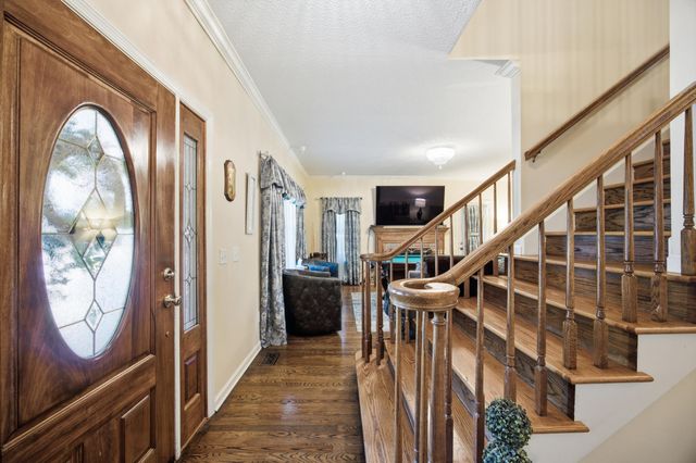6714 Flagcrest Drive, Ooltewah, TN 37363