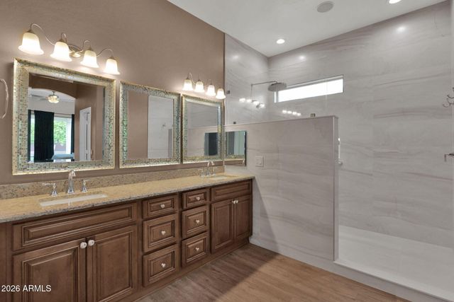 9812 E MONTEREY Avenue, Mesa, AZ 85209