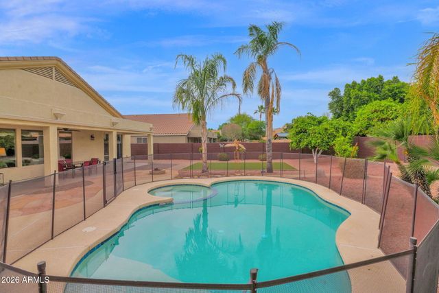 9812 E MONTEREY Avenue, Mesa, AZ 85209