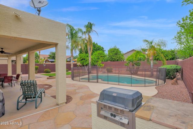 9812 E MONTEREY Avenue, Mesa, AZ 85209