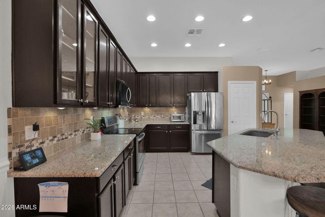 9812 E MONTEREY Avenue, Mesa, AZ 85209