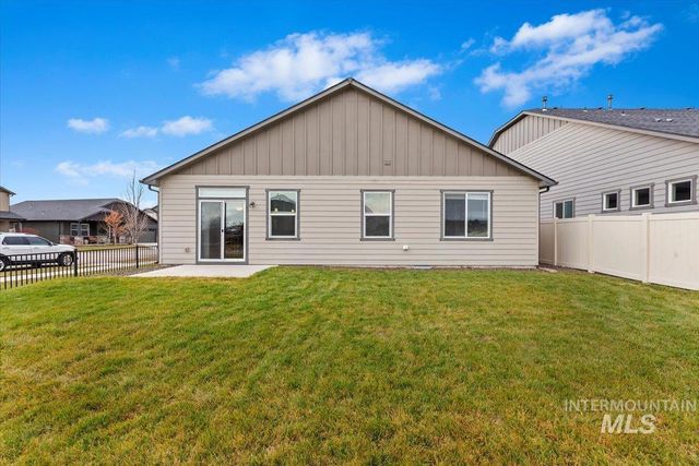 8 N Wooddale Ave., Eagle, ID 83616