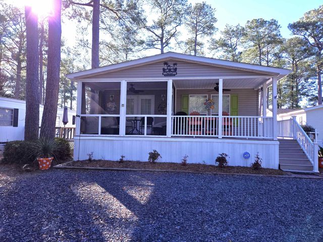 449 East Bank Dr., Murrells Inlet, SC 29576