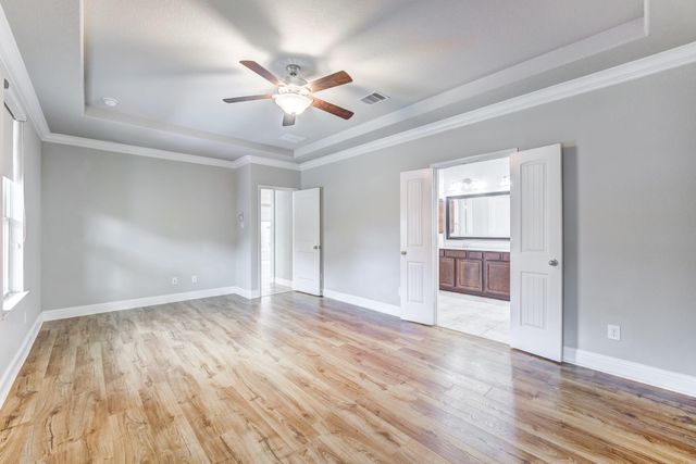 4804 Ladona Court, League City, TX 77573