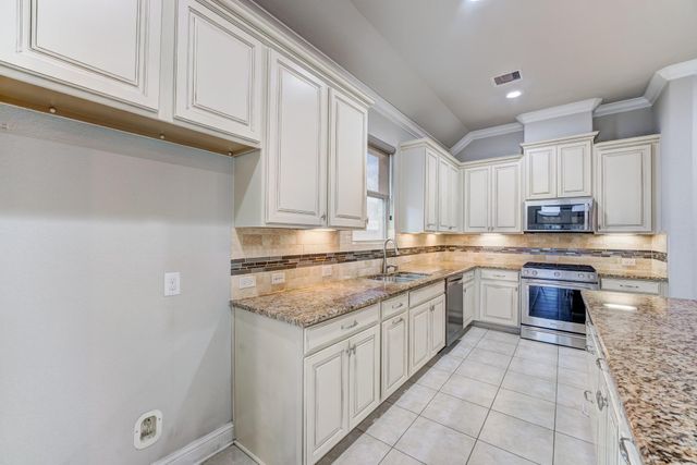 4804 Ladona Court, League City, TX 77573