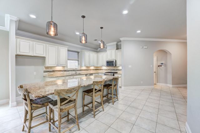 4804 Ladona Court, League City, TX 77573