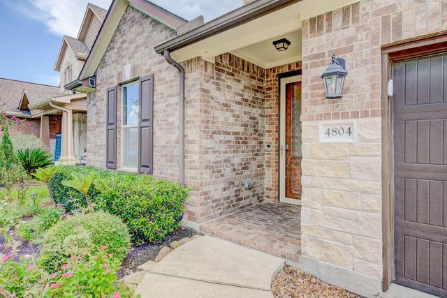 4804 Ladona Court, League City, TX 77573