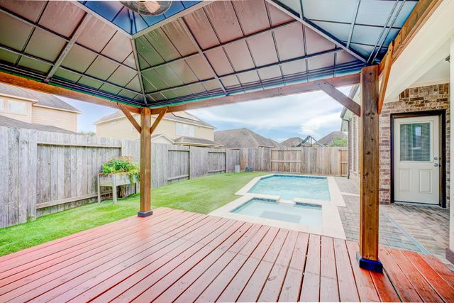 4804 Ladona Court, League City, TX 77573